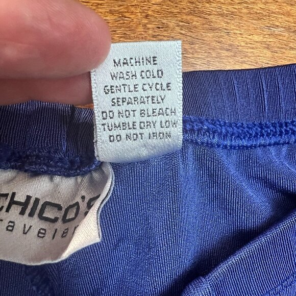 Chicos 3 Travelers Pants Womens XL Blue Slinky Cropped Pull On Stretch Wide Leg - Picture 11 of 11